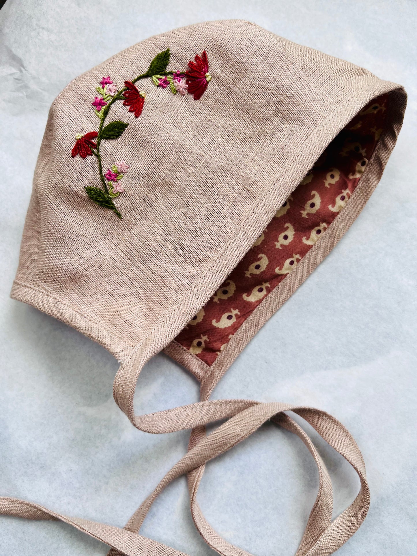 Sprig Bonnet