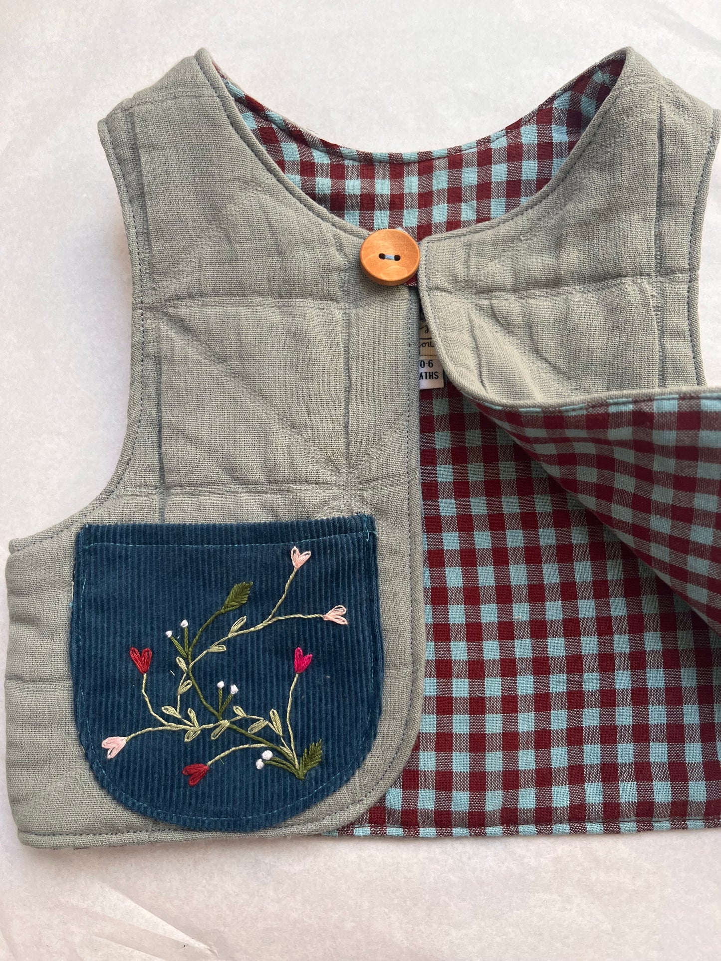 Love lead maple waistcoat