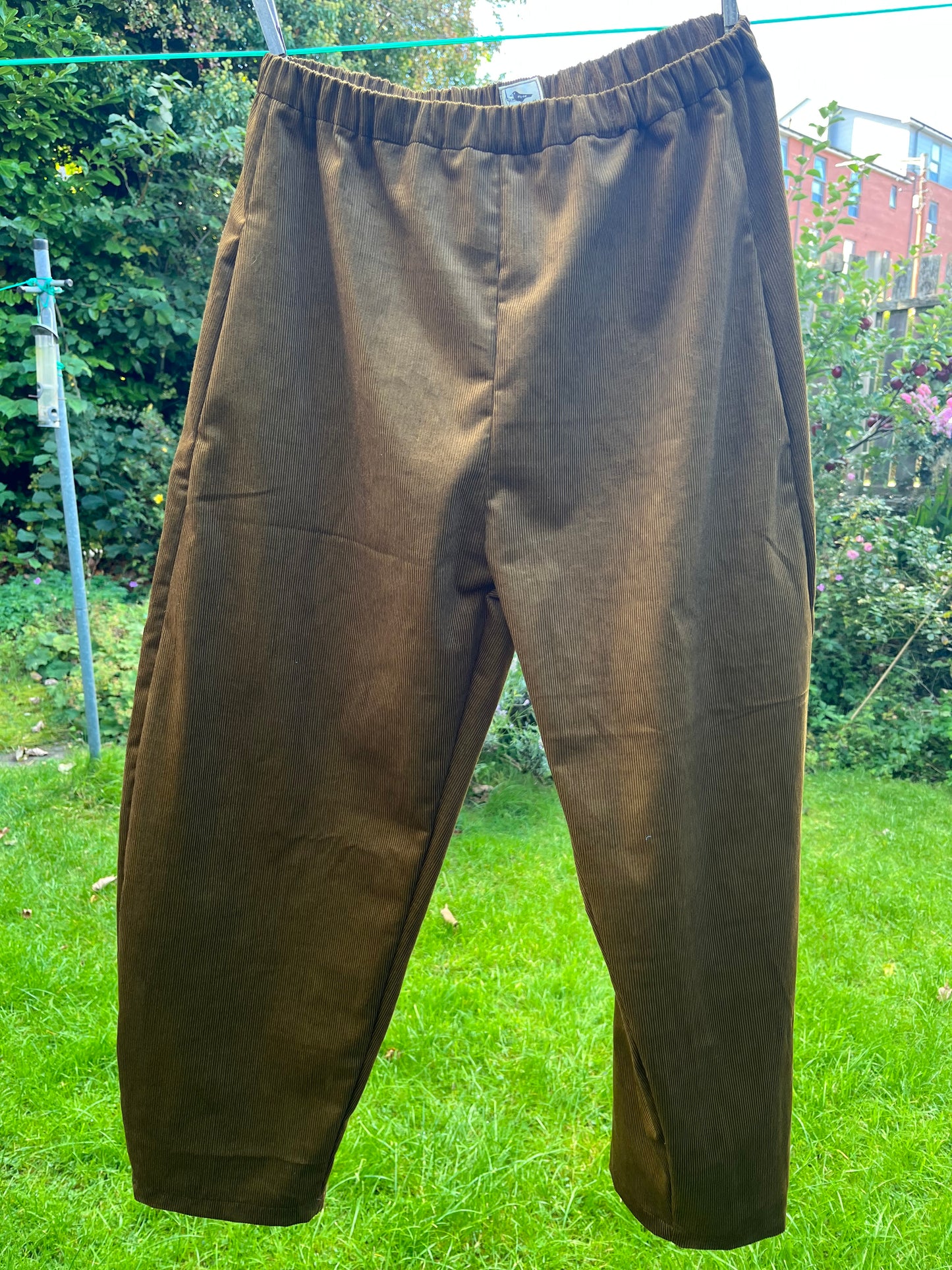 Women’s carrot trousers
