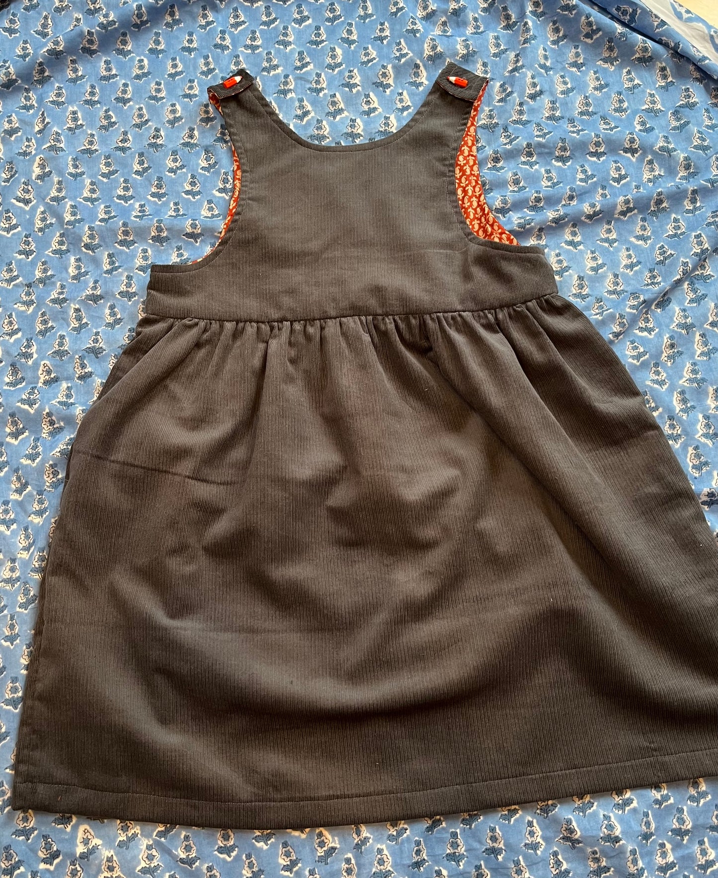 school pinafore