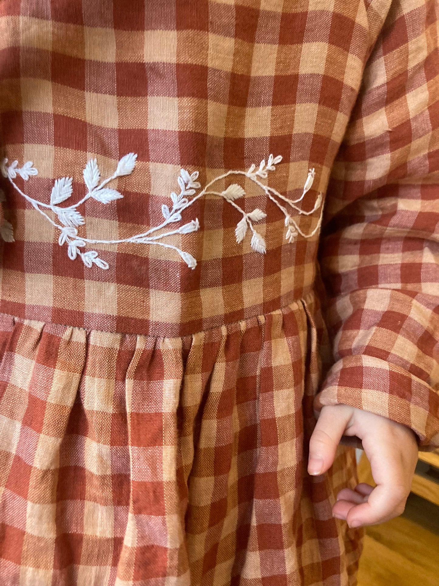 Amaryllis Autumn Dress
