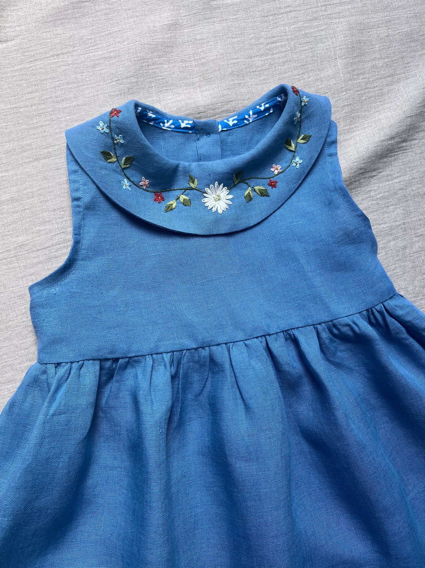 Tulip dress