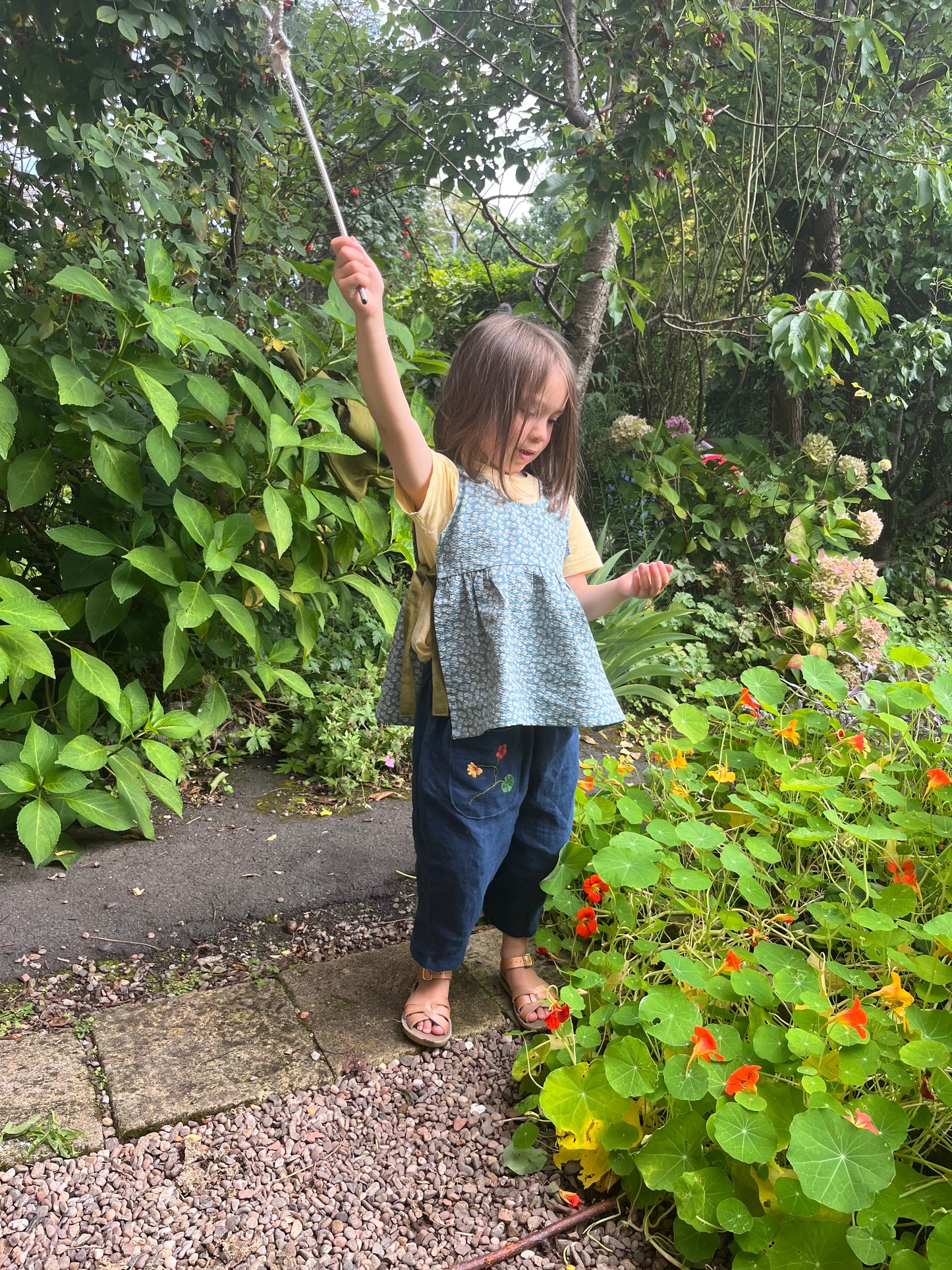Children’s nasturtium trousers