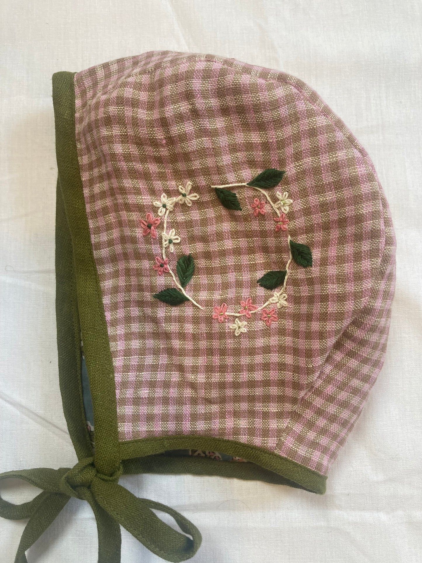 Sprig Bonnet