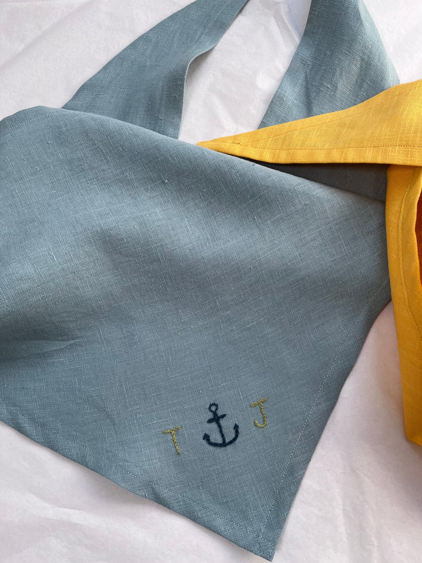 Linen Scarflet