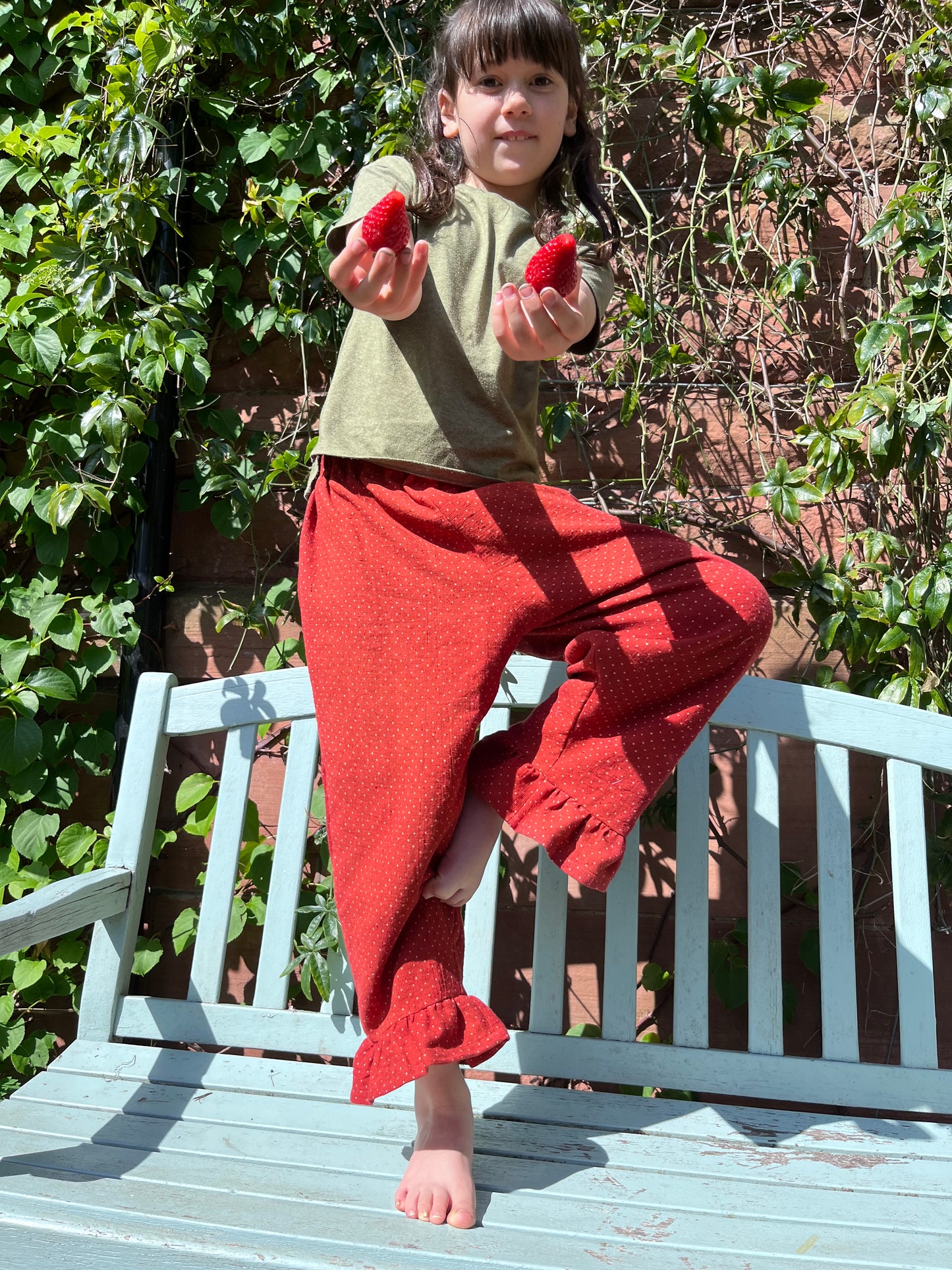 Strawberry Frill trousers