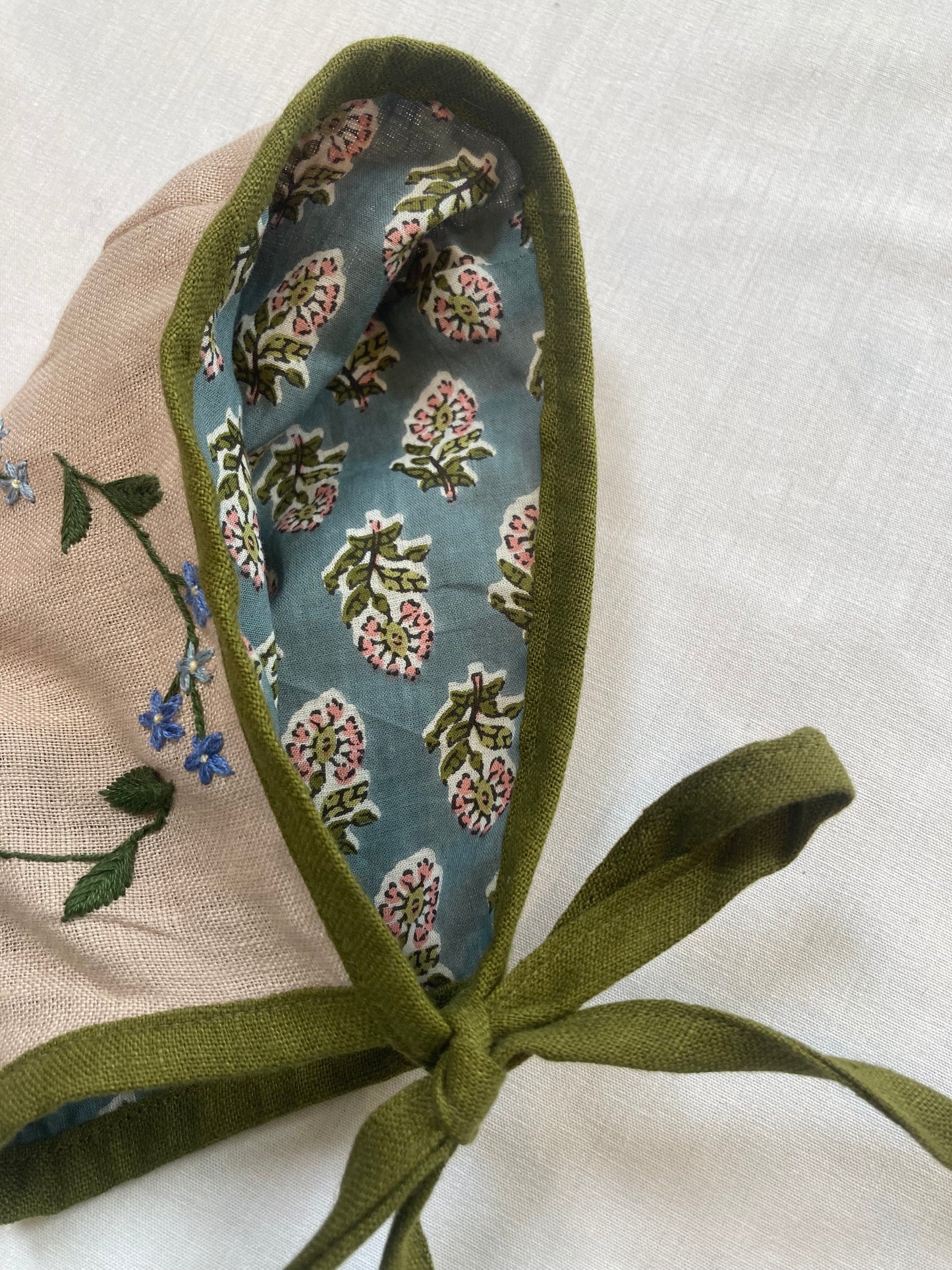 Sprig Bonnet